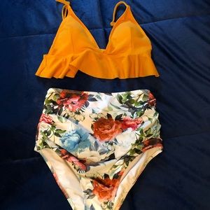 New cupshe bikini size small🌼
